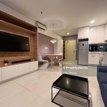 Studio unit Convenient Location Can be office or residential