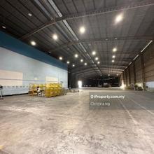 Subang jaya usj warehouse cum with office with big layout
