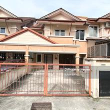 Puncak Alam Double Storey Semi Cluster For Sale Renovated