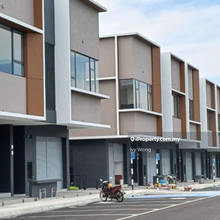 New Shoplot Level 1 for Rent @Jade Square, Jade Hills, Kajang