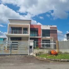 Huge Bungalow at Taman Vista Kirana Bemban Ayer Keroh Melaka