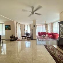 3 Storey Corner Bungalow With Private Pool And Massive Garden