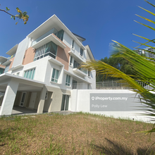 3.5 Storey Semi D Corner Lot Bandar Sungai Long