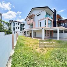 Renovated Corner Lot 3 Storey Terrace House Bangi Avenue