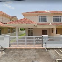 Semi-D house for Sale