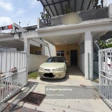 Townhouse Ground Floor 3 mins to Bandar Alor Gajah Easy Access to Toll