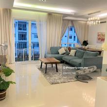 Homely furnished unit with move in condition.