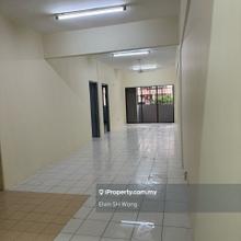 Below Market Price Well Kept Apartment for Sales in Bdr Bukit Tinggi