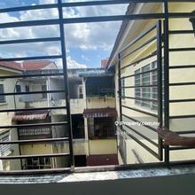 Taman Pulai Utama Low cost flat