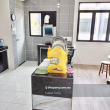 Kensho Townhouse - Upper Unit (Brand New)