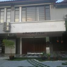 Bandar Kinrara 2 storey shop for sales