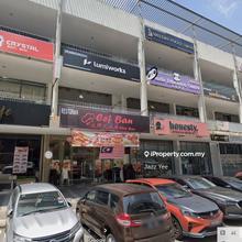 Facing Main Road Ground Floor Shop BK 5 Bandar Kinrara Puchong