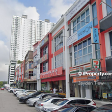 Mount Austin ground floor shop business take over unit