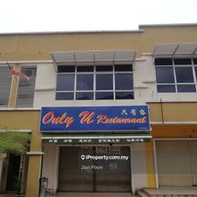Prime shop withwalking distance to  lrt 3 station 