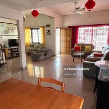 Ss2 2-storey Corner House; Facing Main Road, Suitable Commercial Use