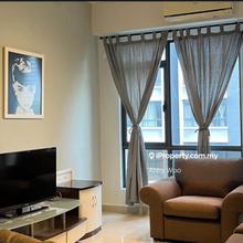 Utropolis Glenmarie ( furnished 3 rooms 2 bath 2 parking )