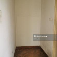 Saujana Akasia Bungalow for rent Partly furnished 