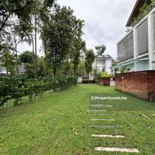 3 storey modern design semi d (Corner with bigger land)