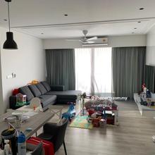 Woodsbury Fully Renovated 3room Condo for Sale