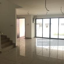 End Lot Semi D at Jinjang Selatan, Kepong