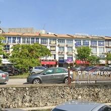Taman Melawati Ground Floor Shop for rent