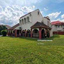 Beautiful Flatline Bungalow