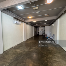 2 storey shoplot at Jalan Burma, Pulau Tikus for rent