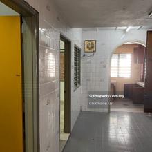 Sri Damansara sd 3 1sty freehold 20x65 South West extended front back