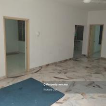 Well Maintained Lagoon Perdana Apartment Bandar Sunway