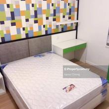 D Latour Exlusive Unit 3 Bedroom 3 Bathroom 2 Carpark Full Furnished