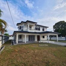 Bungalow house @Taman Bukit Mewah Kajang For Rent. 
