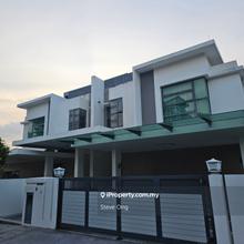 2.5 Storey Semi D Furnished Unit for Sell @ Shng Villas Cheras KL