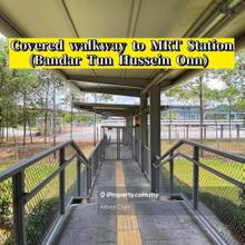 Door step mrt station / brand new nice unit ready for rent btho cheras