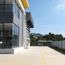 1.5 storey Semi-D Corner lot