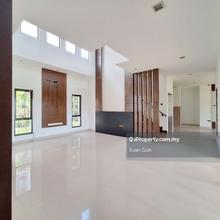 Corner Puteri 9 Freehold 2.5 Storey Bungalow 15700sf Land