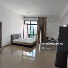 It's a 15-minute bus ride to ciq. Bus stop is just a short walk away