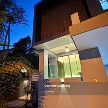East Ledang 3 Storey Semi D