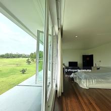 Tropicana 3.5sty Bungalow 10500sf Golfview 7room near St Joseph & Bskl