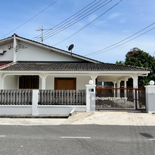 Single Storey Semi D For Rent in Miri