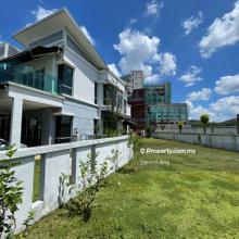 Corner Lot Semi D , Renovated @ Anggun 2 Rawang