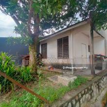 Sale: End Lot unit in Taman Bukit Sentosa Rawang