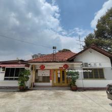 2 adjoining Single Storey Bungalow House @ Stulang Laut