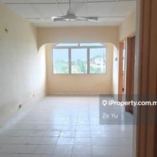 Taman Megah Cheras Apartment, Top Floor unit for Rent 