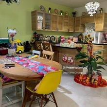 Ground Floor Duplex Garden Unit @ Armanee Terrace 2
