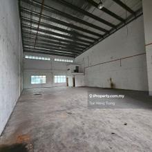 Mount Austin factory for rent