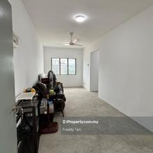Mercury apartment Un-furnished 1-car park 