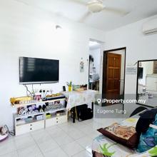 Renovated, Well-Maintained, Low Floor, Low Density, Freehold, 1 Parkin