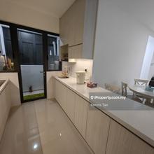 Good furnished unit at United Point Residence for rent
