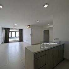 Dual Key unit for sale with ready tenant