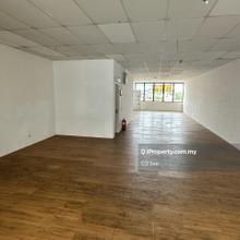 Ample parking space, convenient location